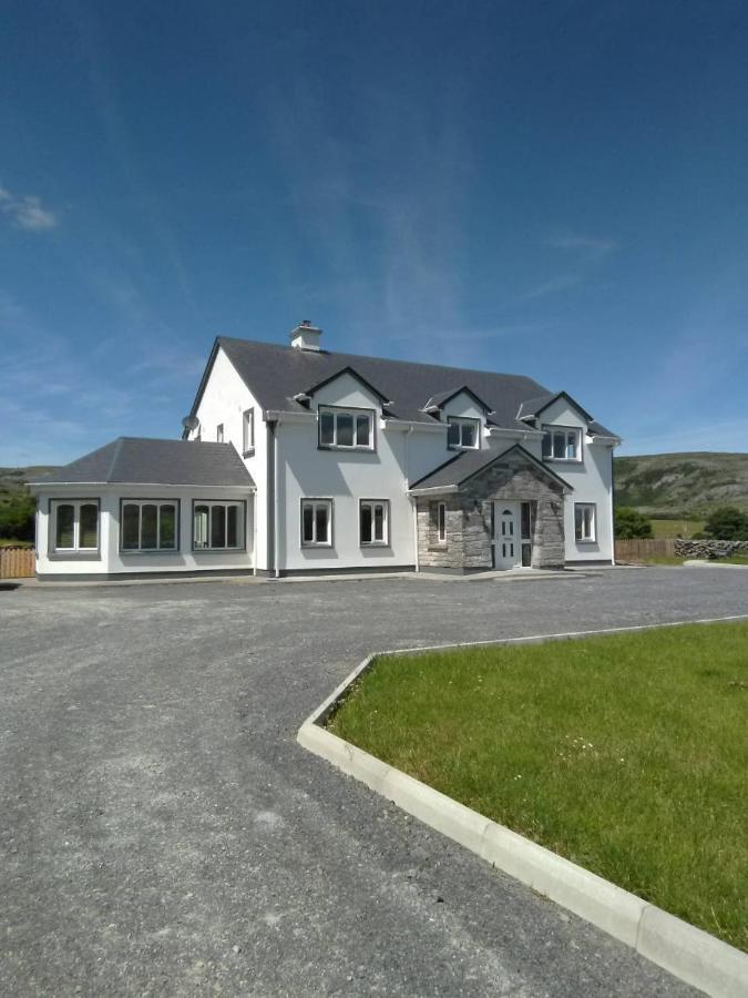 Burren Rock Farmhouse B&B Turlough  Eksteriør billede