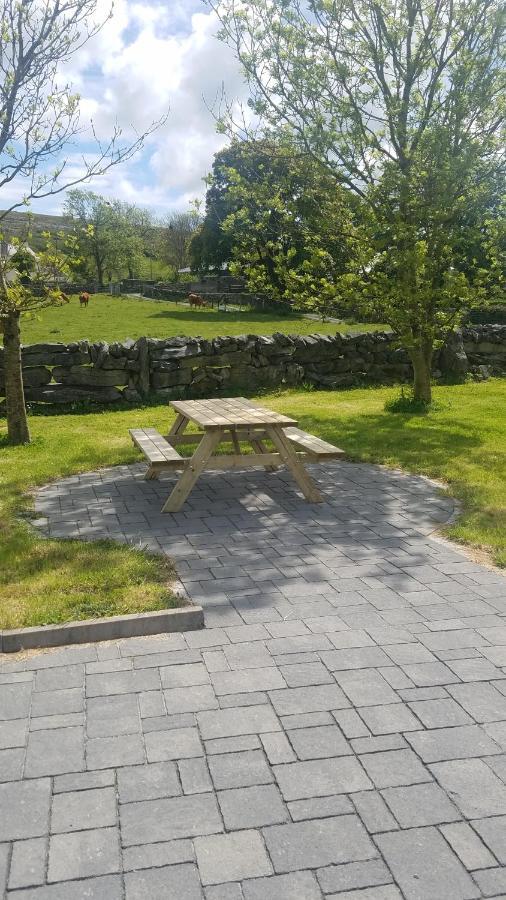 Burren Rock Farmhouse B&B Turlough  Eksteriør billede